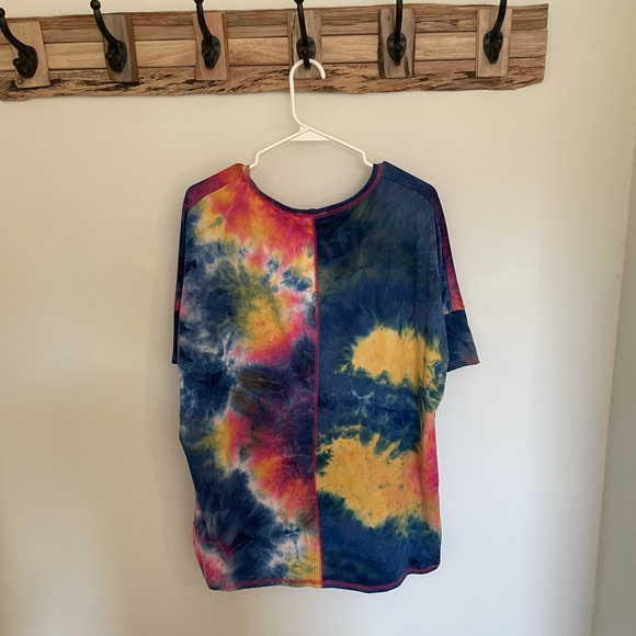 Tye-dye 🌼 - Picture 2 of 5